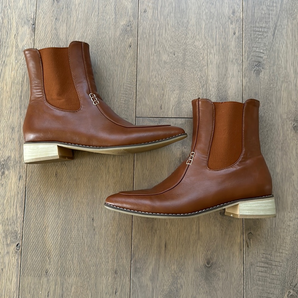 Pointed Toe Boots